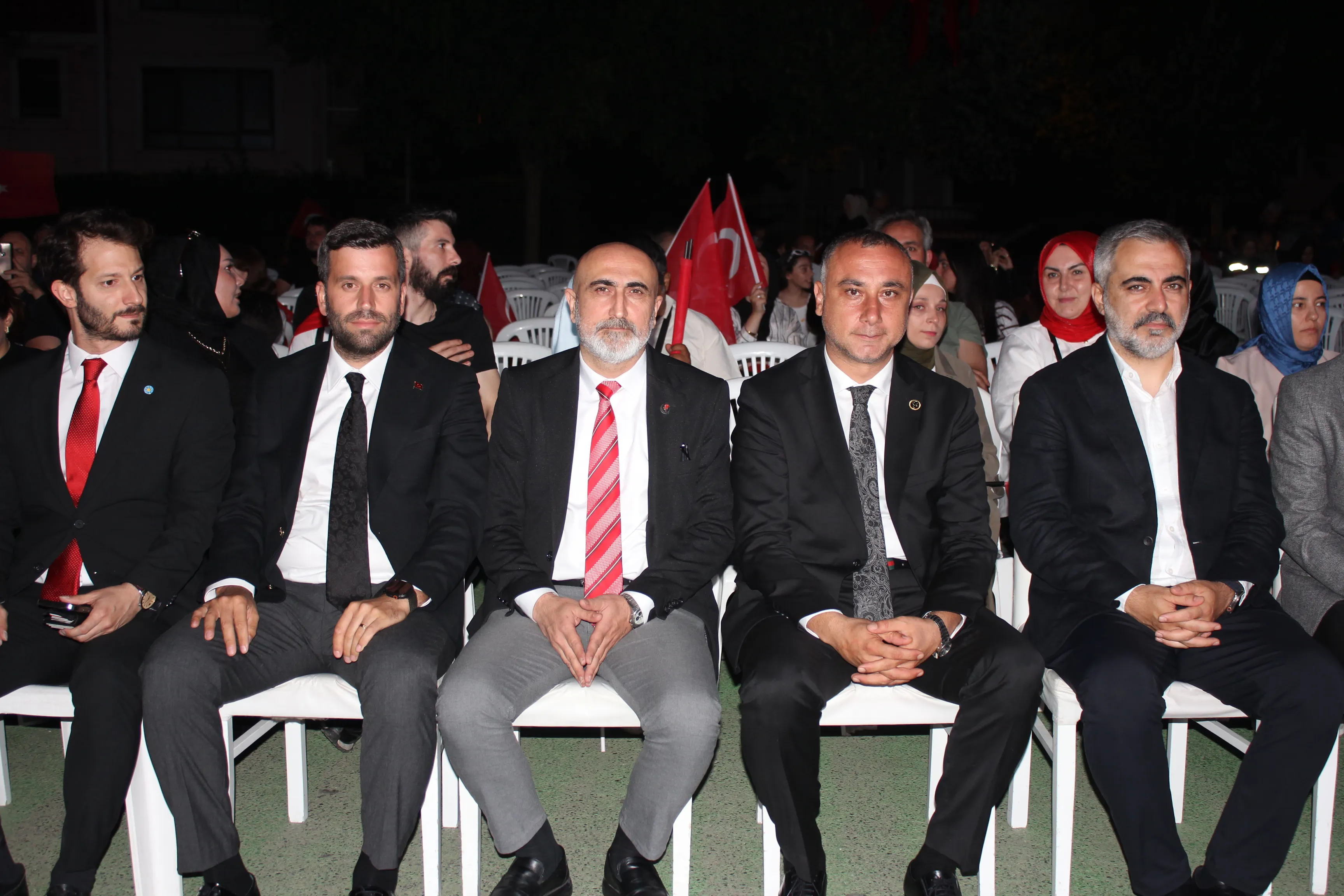 Büyük Birlik Partisi Ataşehir İlçe Başkanlığı 15 Temmuz Anma Programına Katıldı