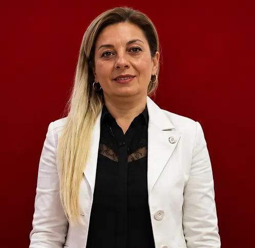 Büyük Birlik Partisi Tuzla - Arzu Şahin - İlçe Yöneticisi