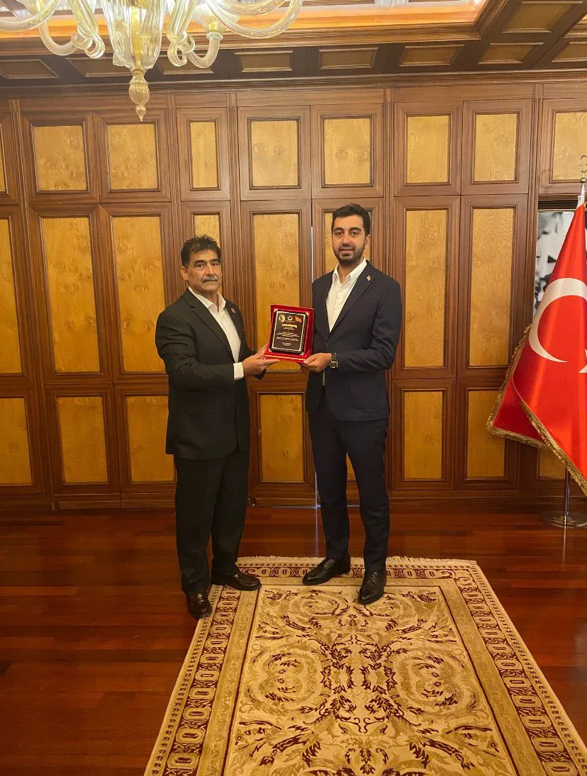 Büyük Birlik Partisi Tuzla İlçe Başkanlığı’ndan Tuzla Belediye Başkanı’na ziyaret